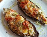 Foto del paso 7 de la receta: Berenjenas rellenas de carne de canelón con tomate y pesto