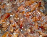 Foto langkah ke 2 dari resep Sup udang kangkung (tomyam praktis).