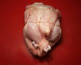 Foto del paso 4 de la receta Pollo confitado al horno con pasas y orejones