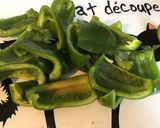 Une image de l'étape 2 de Aubergines,poivrons verts et oignons marinés et grillés.