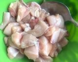 Foto langkah ke 1 dari resep Ayam Saus Jeruk (Orange Crispy Chicken).