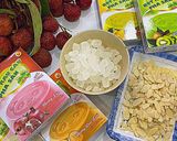Hình bước làm 1 của món Chè khúc bạch nhanh gọn, thơm ngon