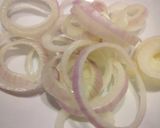 A picture of step 2 of Onion rings pakora.