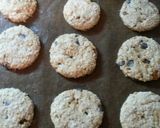 Foto del paso 4 de la receta: Galletas de azúcar integral, coco, avena y chips