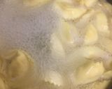 A picture of step 4 of Ham & Cheese Tortelloni.