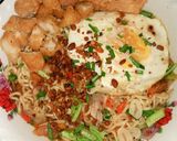 Foto langkah ke 8 dari resep Indomie goreng kuah.