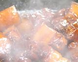 รูปขั้นตอนการทำที่ 4 ของ หมูสามชั้นตุ๋น (หมูตงพัว)