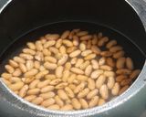 A picture of step 1 of Rajma Mung beans pumpkin cabbage pancake.