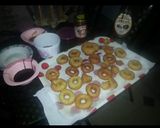 A picture of step 4 of Yummy donuts.
