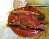 Foto langkah ke 4 dari resep Asam Padeh Ikan Pindang.
