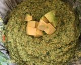 Foto del paso 5 de la receta Ensaladilla fresca de aguacate y langostinos con hierbabuena