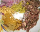 A picture of step 1 of Meet kebab with pateto.