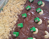 Foto langkah ke 4 dari resep Chewy Brownies.