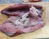 Foto del paso 4 de la receta: Calamar y gambas en salsa