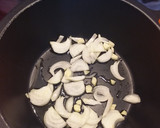 Foto del paso 1 de la receta: Saludable crema de alcachofas con pollo