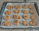 Foto del paso 3 de la receta: Galletas Integrales de Avena, Quinoa y Nueces - Sin Huevo