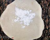 चिल्ली पराठा(Chilli paratha recipe in Hindi) रेसिपी चरण 2 फोटो