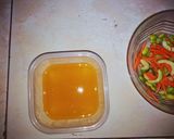 Foto langkah ke 2 dari resep Honey lemon dressing.
