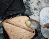 A picture of step 4 of Bread potato toast.