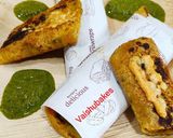 A picture of step 8 of Veg Meyo Kathi Roll.