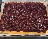 Meggyes krémkocka recept fázis 7 fotója