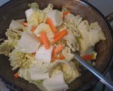 Foto langkah ke 2 dari resep Tumis Tahu Sawi Putih.