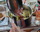 Foto del paso 5 de la receta: Repollo con sofrito de ajo y pimentón