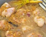Foto langkah ke 3 dari resep Ayam Goreng Kremes Lengkuas.