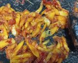 Foto langkah ke 3 dari resep Sambal pencit mangga.
