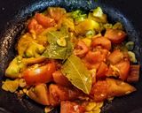 Foto del paso 1 de la receta: POLLITO GUISÁO, Otro, con Tomate🍅y Jengibre...!