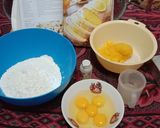 Foto langkah ke 2 dari resep Lemon Butter Cake.