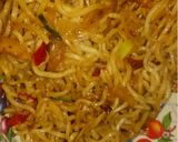 Foto langkah ke 4 dari resep Indomie goreng pedas.