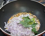 A picture of step 3 of Karnataka Style Carrot Palya.