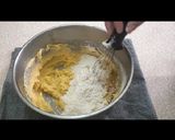 Foto langkah ke 5 dari resep Salted egg yolk cookies.