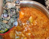 Foto del paso 9 de la receta: Alubias con almejas y alcachofas