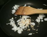 A picture of step 3 of Bhindi Fry.