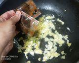 辣炒排骨雞麵的食譜步驟4照片