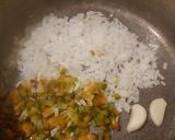 Foto del paso 3 de la receta: Arroz con pollo 🍗 y verduras