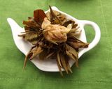 Foto del paso 4 de la receta Té de jazmín y rosa damascena