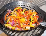 A picture of step 3 of FAJITAS WITH GRILLED BEEF AND PEPPERS. JON STYLE.