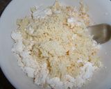 A picture of step 1 of Cheese Flute.