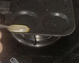 A picture of step 4 of Mini oats utappam.