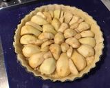Une image de l'étape 6 de Tarte poires et noix de coco (pâte sablée citron vert /coco).