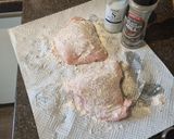 A picture of step 2 of Chicken and chalots in Dijon and white wine vinegar.