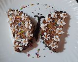 A picture of step 8 of Oreo butterfly cheese cake.
