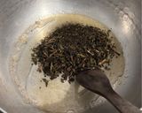Foto langkah ke 3 dari resep Roasted Jasmine Milk Tea.