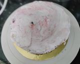 A picture of step 8 of Vanilla sponge cake.