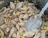 Foto del paso 6 de la receta: Pasta fría con atún y maíz 🌽