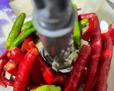 Foto langkah ke 2 dari resep Sambal Cocolan / Sambal Nasi Hainam.