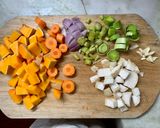 Foto del paso 1 de la receta: Sopa crema de calabacín en sopera eléctrica
